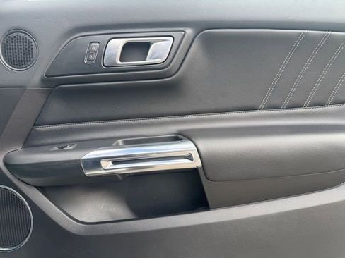 Used 2021 Ford Mustang Premium image 28