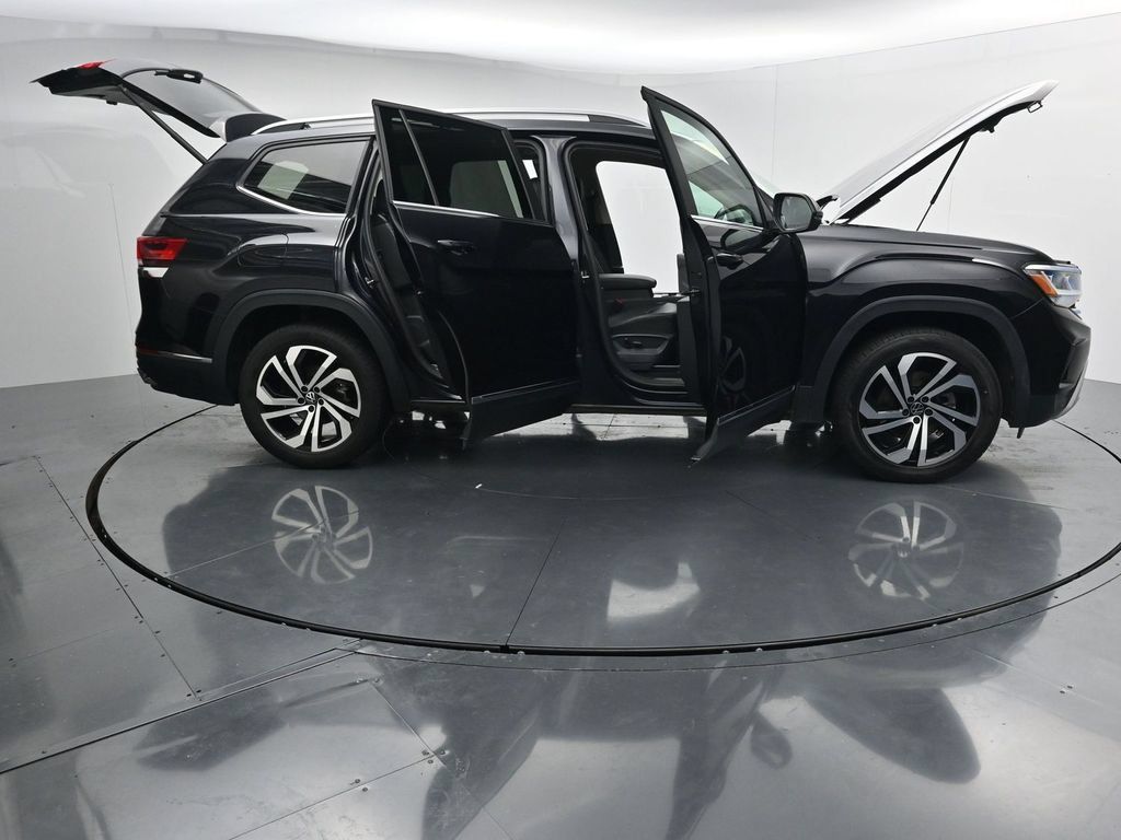 Used 2022 Volkswagen Atlas SEL AWD/4WD image 44