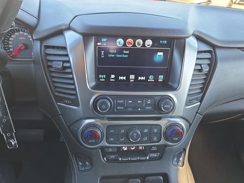 Used 2019 Chevrolet Tahoe LT image 14