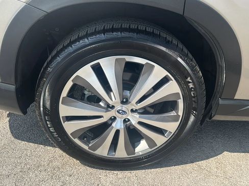 Used 2019 Subaru Ascent Limited w/ Popular Package #3 AWD/4WD image 38
