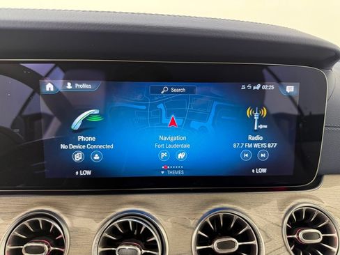 Used 2023 Mercedes-Benz E 450 Cabriolet image 35