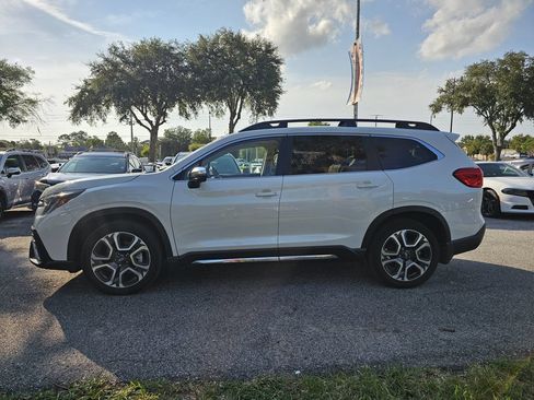 Used 2023 Subaru Ascent Limited w/ Technology Package AWD/4WD image 5