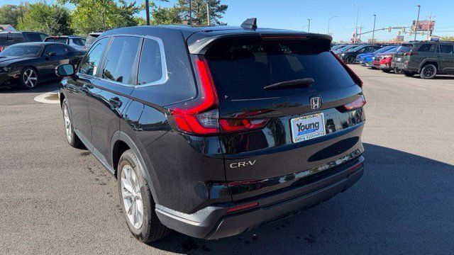 Used 2023 Honda CR-V EX image 5