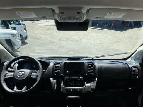 Used 2026 RAM ProMaster 2500 w/ Convenience Group FWD image 12