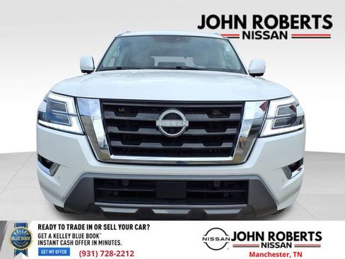 Used 2024 Nissan Armada SL w/ Captain's Chairs Package image 14