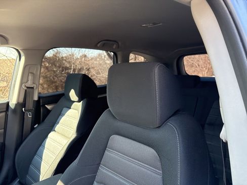 Used 2020 Honda CR-V LX image 22