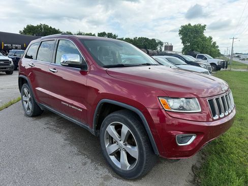 Used 2014 Jeep Grand Cherokee Limited w/ Trailer Tow Group IV AWD/4WD image 8