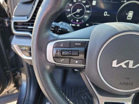 Used 2024 Kia Sportage SX image 18