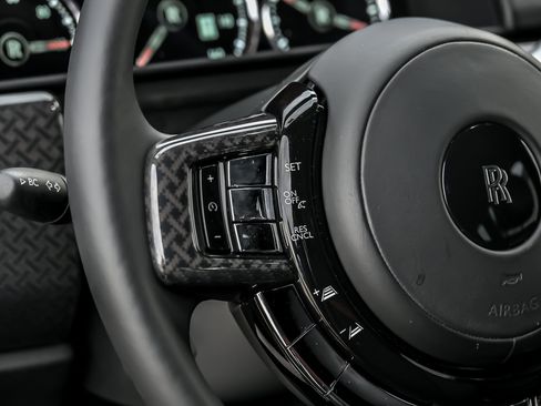 Used 2021 Rolls-Royce Cullinan Black Badge AWD/4WD image 32