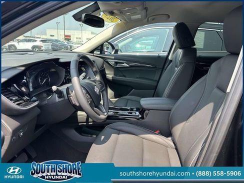 Used 2023 Buick Envision Essence FWD image 17