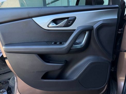 Used 2019 Chevrolet Blazer LT w/ LPO, Floor Liner Package FWD image 18