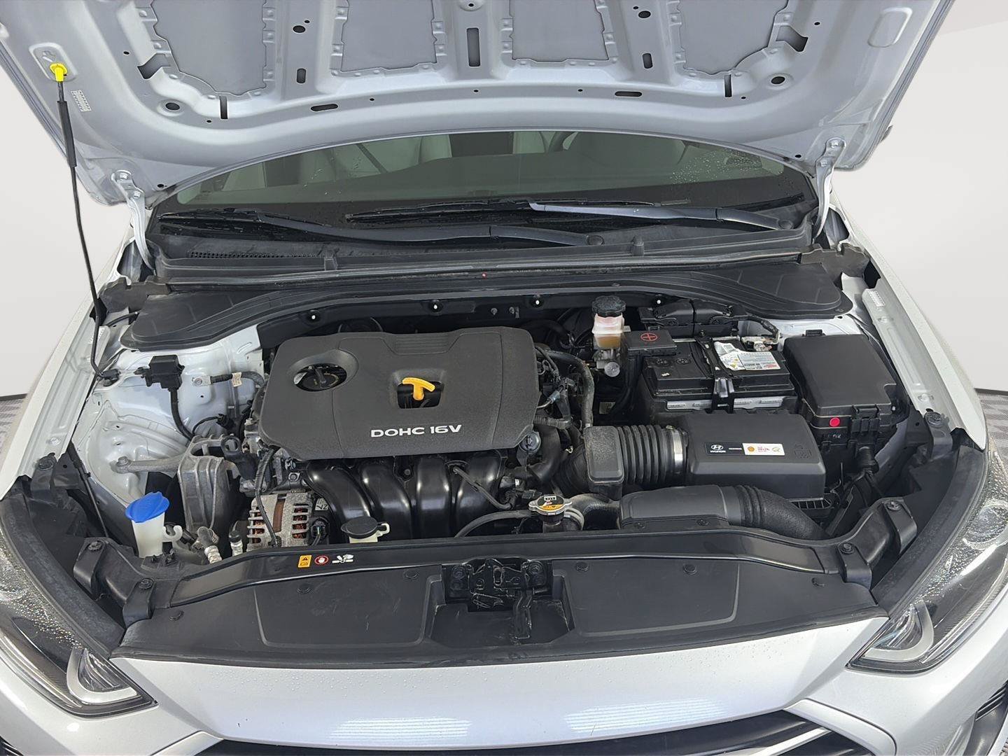 Used 2017 Hyundai Elantra SE FWD image 14