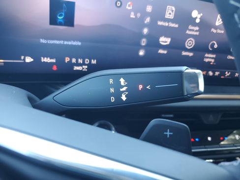 New 2025 Buick Envision Avenir image 30