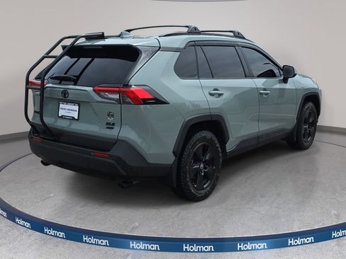 Used 2021 Toyota RAV4 XLE w/ Convenience Package AWD/4WD image 6