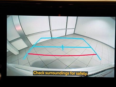 Certified 2026 Toyota Highlander XLE AWD/4WD image 14