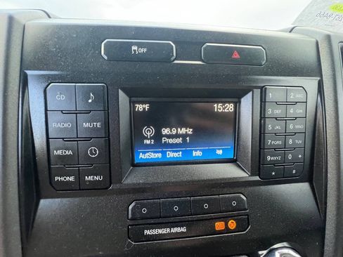 Used 2017 Ford F550 4x4 Crew Cab Super Duty image 16