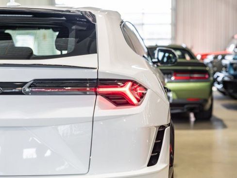 Used 2024 Lamborghini Urus Performante image 46