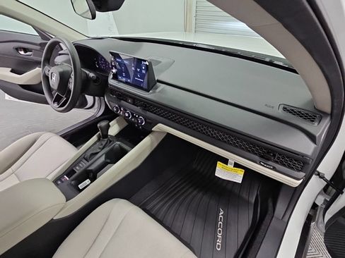 Used 2026 Honda Accord LX image 35
