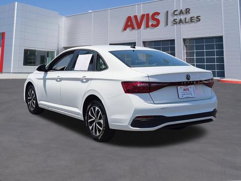 Used 2025 Volkswagen Jetta S FWD image 6