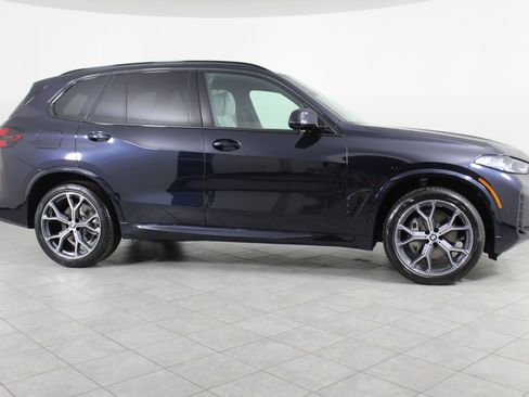 New 2026 BMW X5 xDrive40i w/ M Sport Package image 8