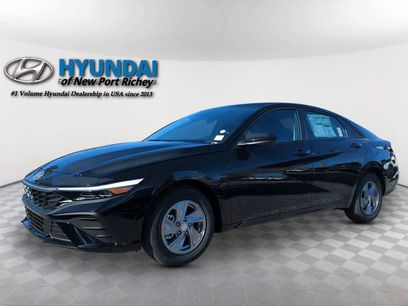New 2026 Hyundai Elantra SE