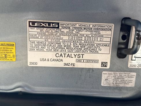 Used 2004 Lexus RX 330 FWD image 9