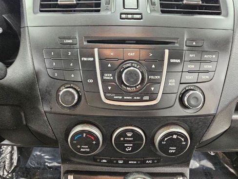 Used 2013 MAZDA MAZDA5 Grand Touring FWD image 17