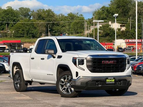 Used 2023 GMC Sierra 1500 Pro w/ Pro Value Package AWD/4WD image 1