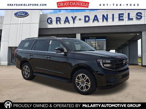 New 2026 Ford Expedition Active image 1