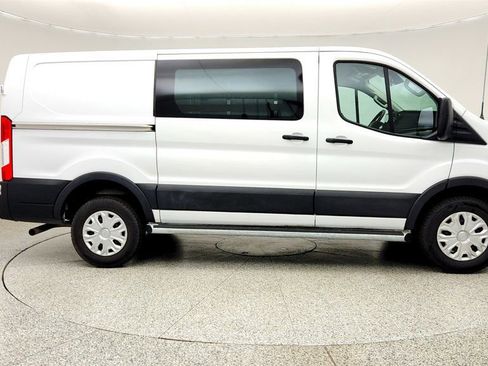 Used 2025 Ford Transit 250 Low Roof w/ Exterior Upgrade Package RWD image 4