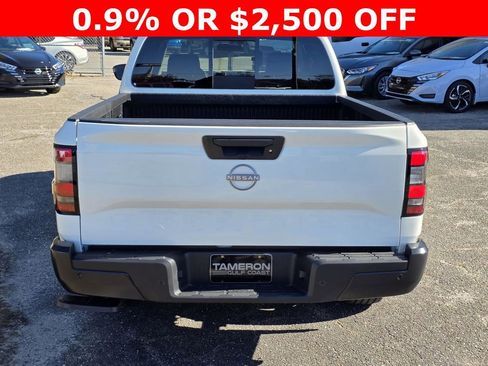 New 2026 Nissan Frontier S image 4