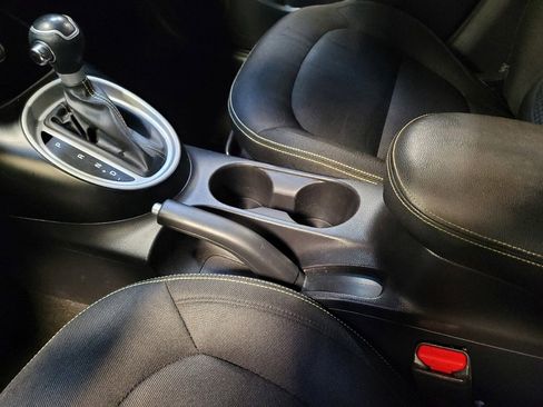 Used 2016 Kia Soul + w/ Designer's Package image 26