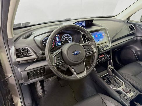 Used 2020 Subaru Forester Limited w/ Popular Package #3 AWD/4WD image 16