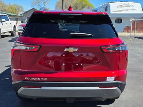 New 2026 Chevrolet Equinox LT w/ Convenience Package II image 5