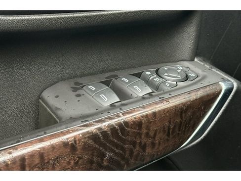 Used 2021 GMC Sierra 3500 Denali w/ Denali Ultimate Package image 12