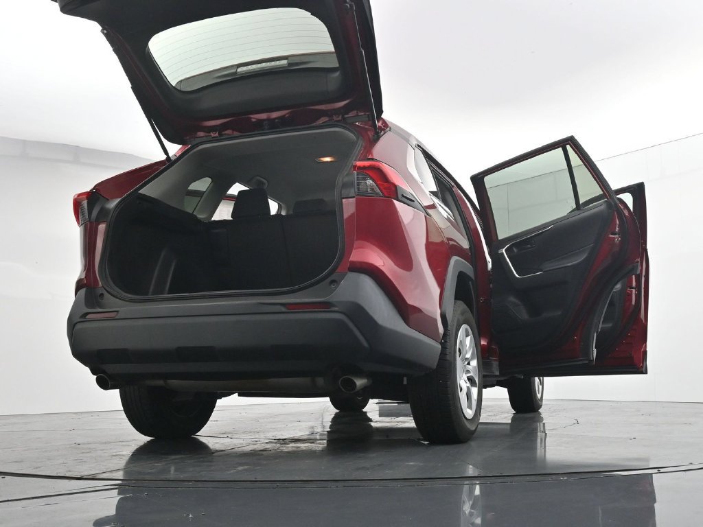 Used 2020 Toyota RAV4 LE w/ All Weather Liner Package AWD/4WD image 30