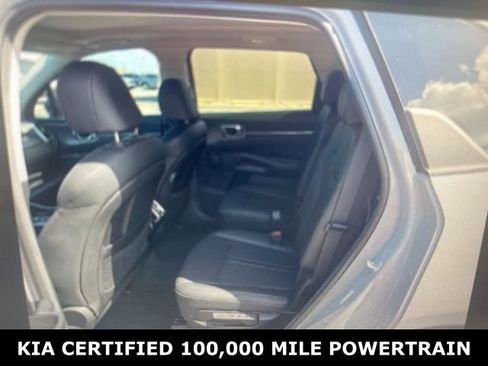 Certified 2023 Kia Sorento SX image 6
