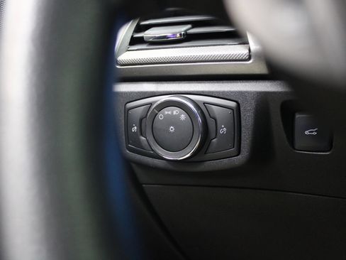 Used 2017 Ford Fusion SE image 30