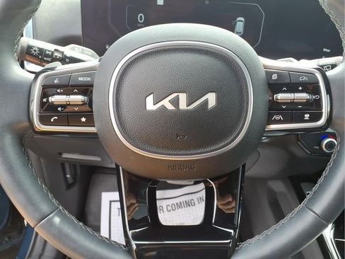 Used 2025 Kia Sorento SX Prestige image 14