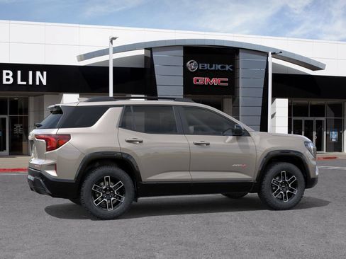 New 2026 GMC Terrain AT4 AWD/4WD image 3