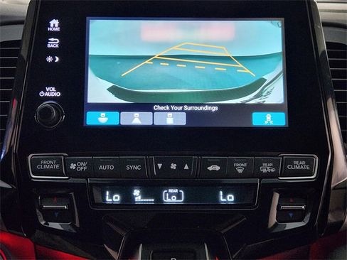 Used 2024 Honda Odyssey Sport image 18