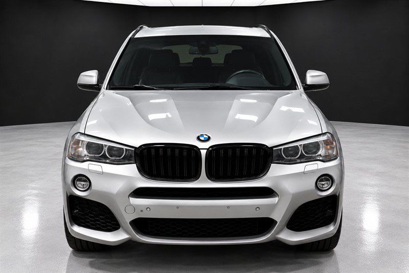 Used 2016 BMW X3 xDrive28i AWD/4WD image 1