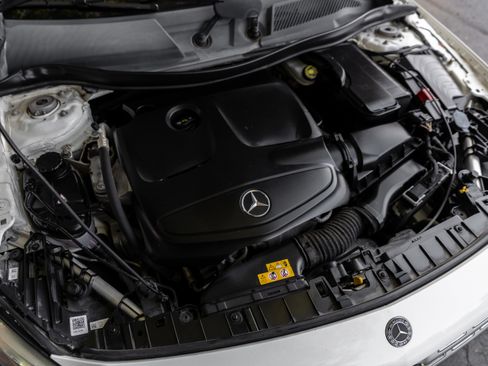 Used 2019 Mercedes-Benz GLA 250 GLA 250 4MATIC SUV w/ Convenience Package image 74