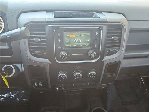 Used 2018 RAM 2500 Tradesman w/ Chrome Appearance Group image 14