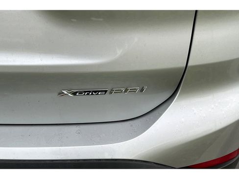 Used 2020 BMW X1 xDrive28i w/ Convenience Package image 7