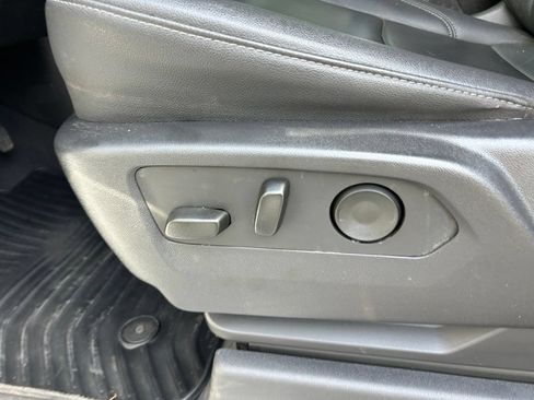 Used 2024 Chevrolet Silverado 2500 LTZ w/ LTZ Convenience Package AWD/4WD image 62