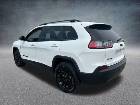 Used 2023 Jeep Cherokee Altitude Lux image 7