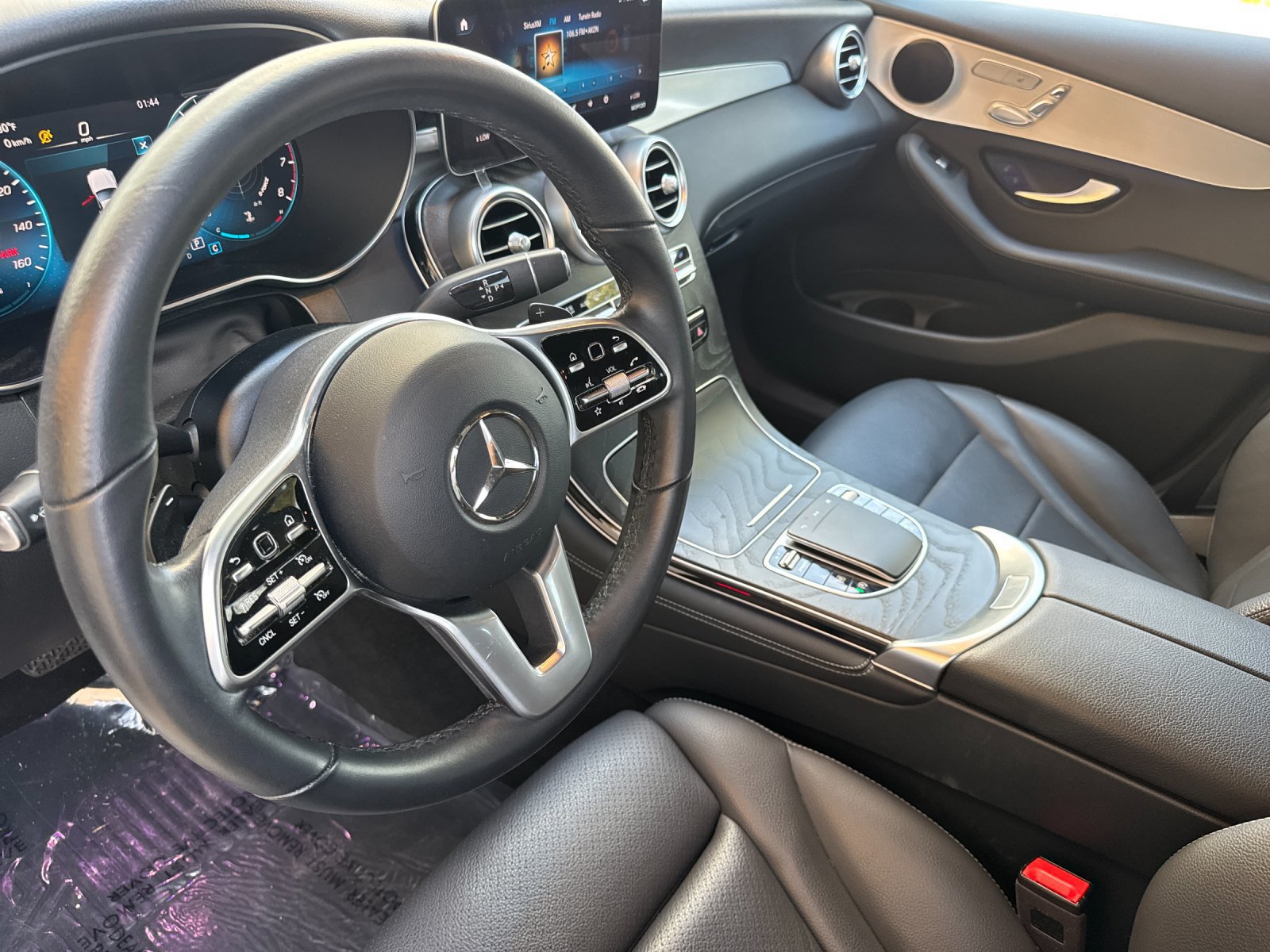 Used 2020 Mercedes-Benz GLC 300 image 10