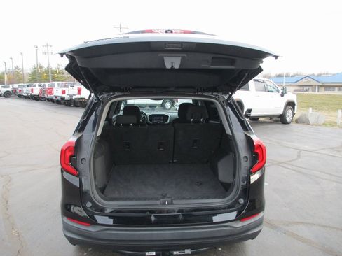 Used 2020 GMC Terrain SLE w/ Driver Convenience Package image 7