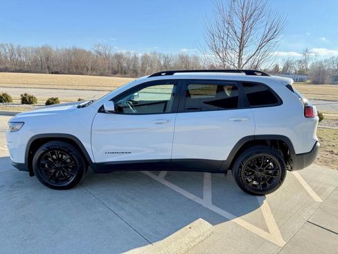 Used 2021 Jeep Cherokee Latitude image 5